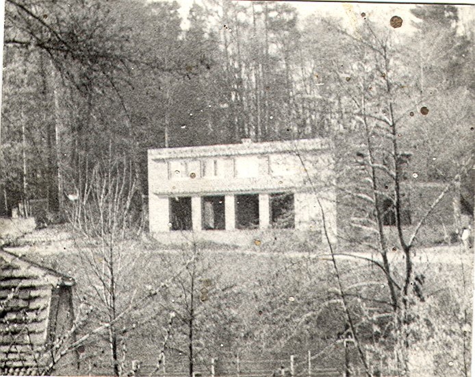 Modletice - budova OÚ 1977